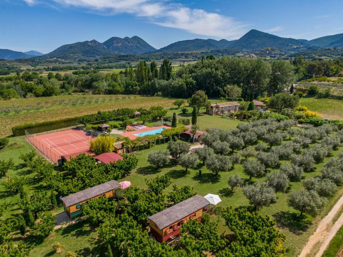 Vakantiehuis Les Piegonnaises - 2 Roulottes