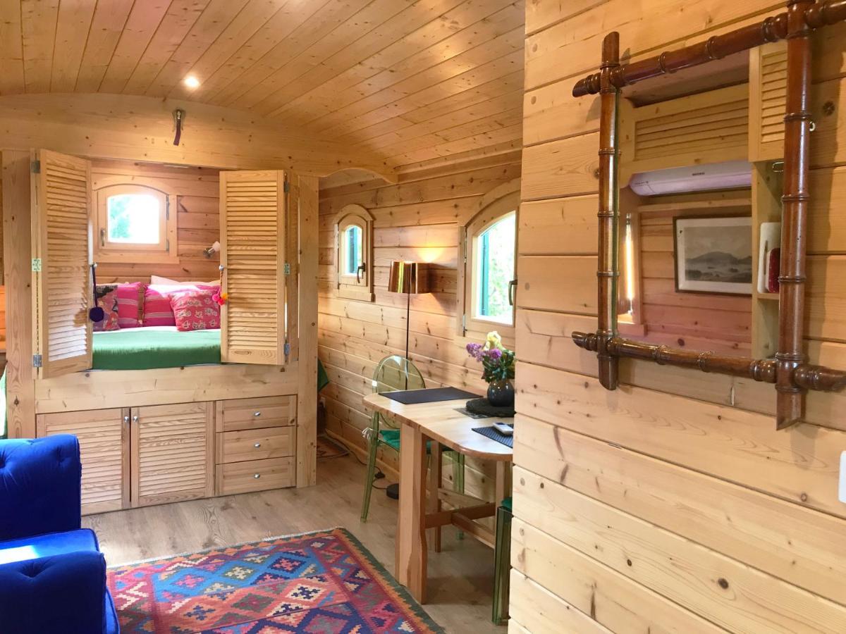 Les Piegonnaises - 2 Roulottes Vakantiehuis *