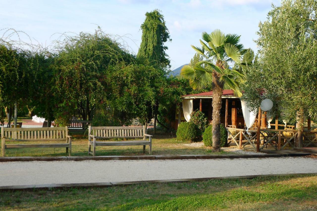 Vakantiehuis Les Piegonnaises - 2 Roulottes *