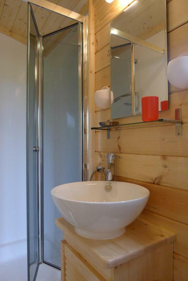 Les Piegonnaises - 2 Roulottes Ferienhaus *